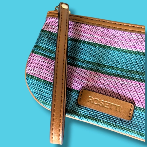 🩵Like New and So Cute Teal and Pink Wristlet by Rosetti - Picture 3 of 6